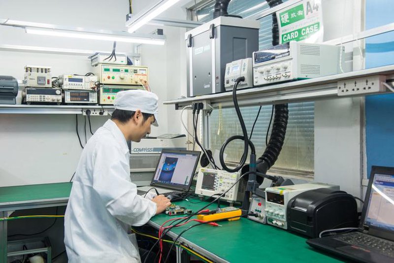 襄阳电子工程：在科技浪潮中寻找机遇